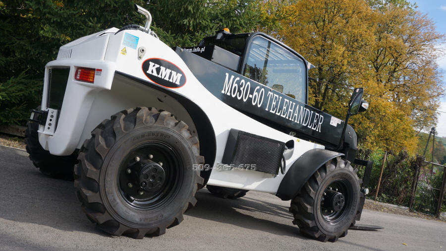 KMM nakladače, traktory, vysokozdvižné vozíky v Poľsku 04